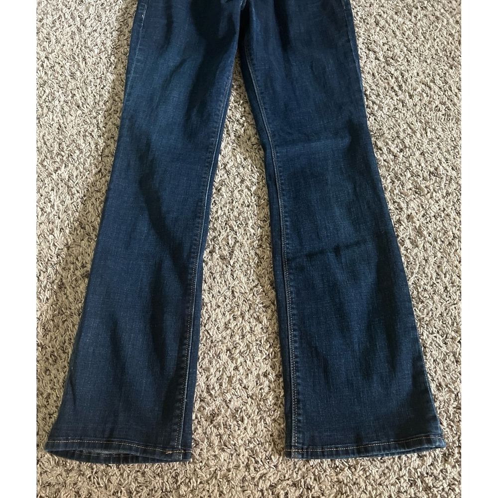 Lucky Brand Women's Low Rise Lolita Bootcut Dark Wash Jean Size 4/27 - Picture 3 of 10